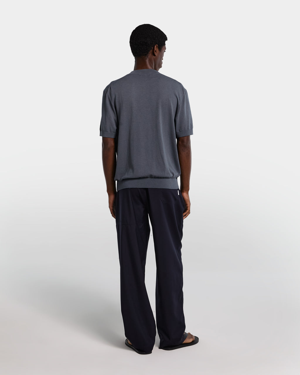 Pantalone in frescolana blu navy con vita regolabile