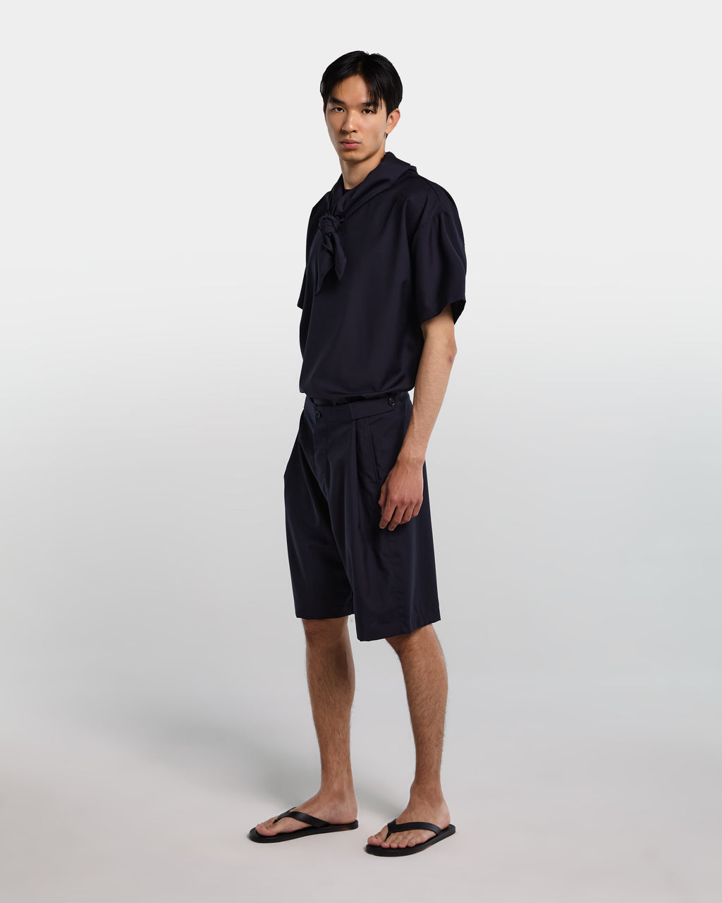 Bermuda baggy in frescolana blu navy