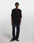 T-shirt nera in viscosa