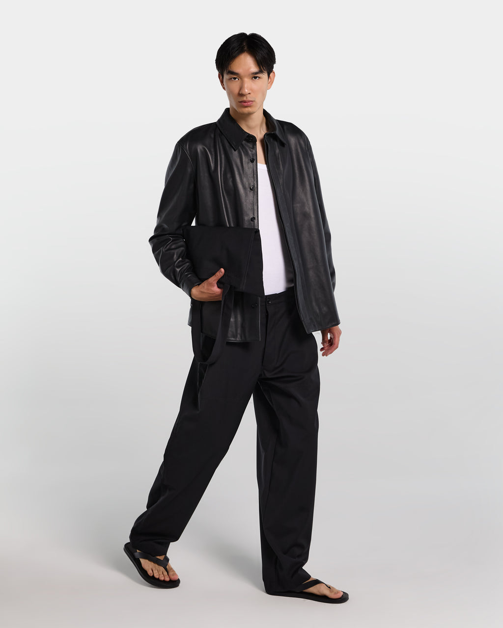 Camicia relaxed fit in pelle nera