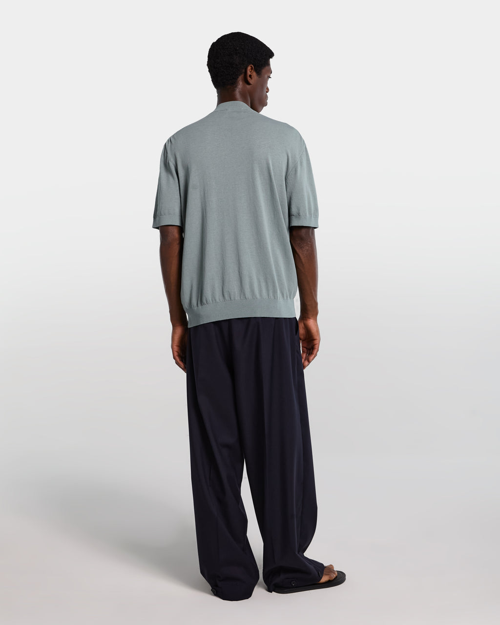 T-shirt in maglia verde salvia