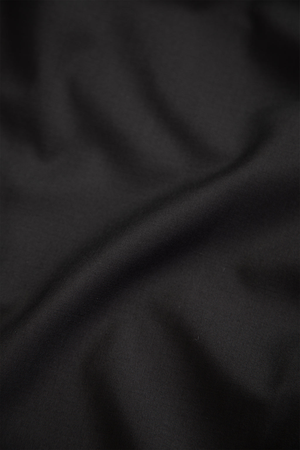 Pantalone nero loose fit in frescolana