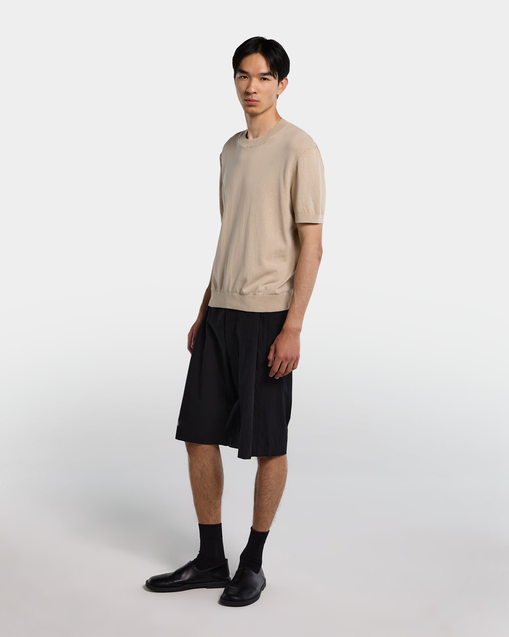 T-shirt in maglia color sabbia