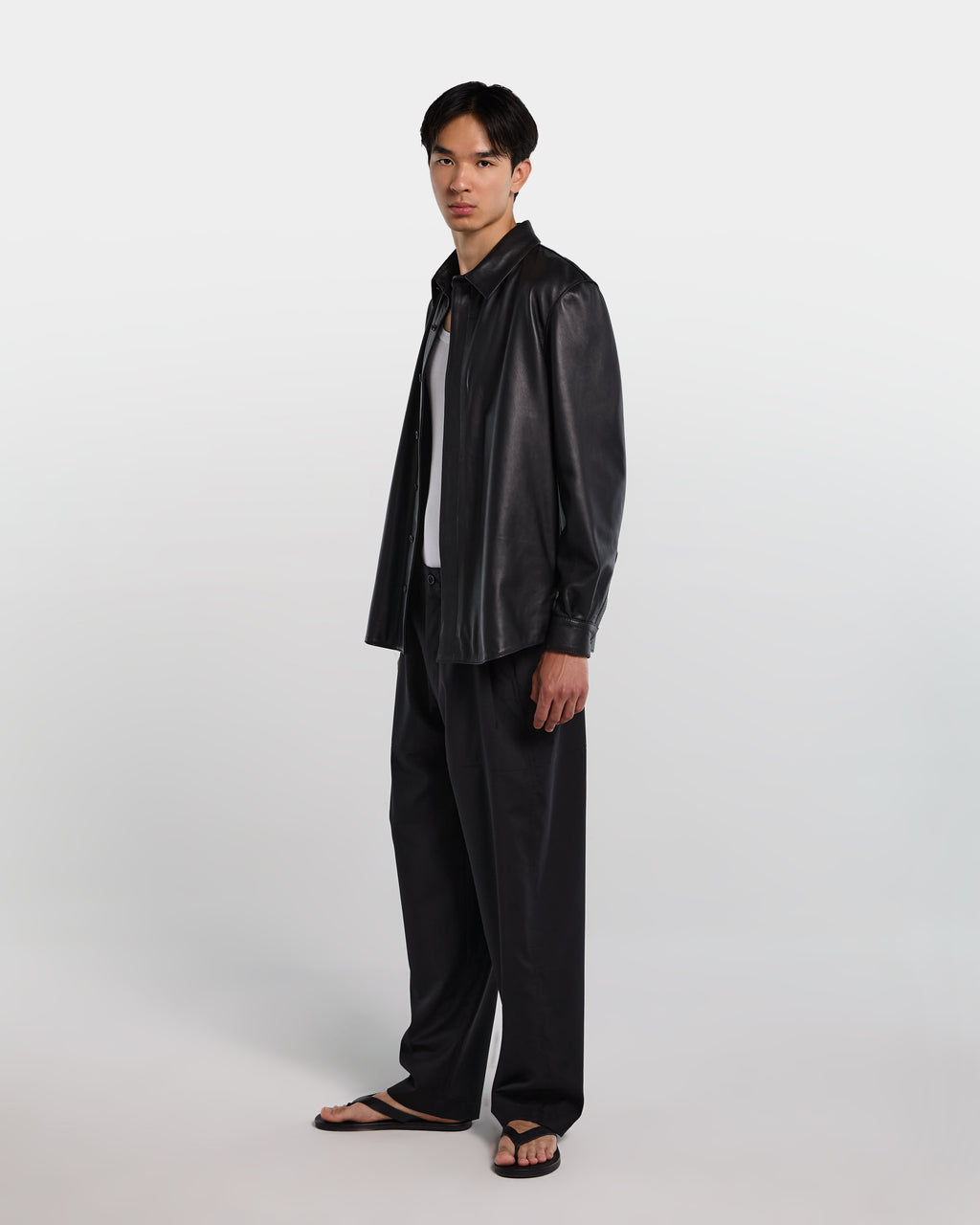 Camicia relaxed fit in pelle nera