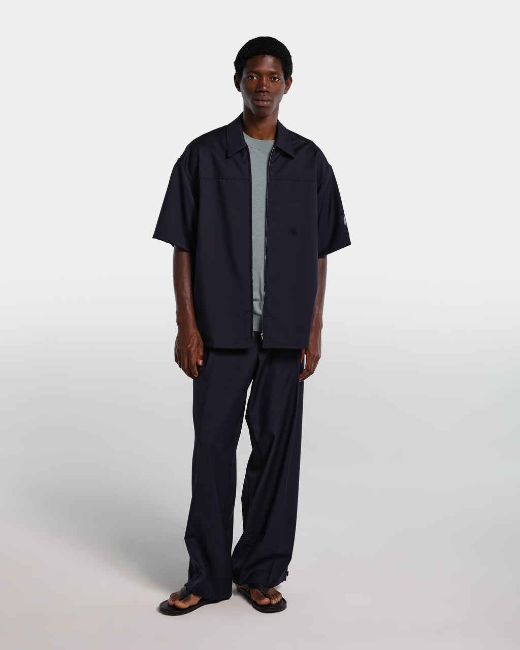 Camicia in frescolana blu navy con zip