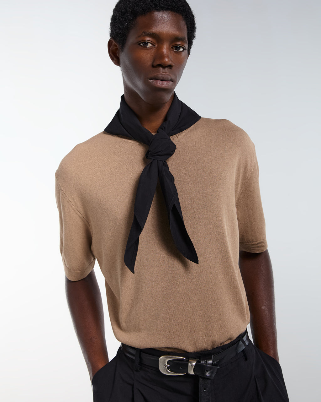 T-shirt in viscosa color cammello