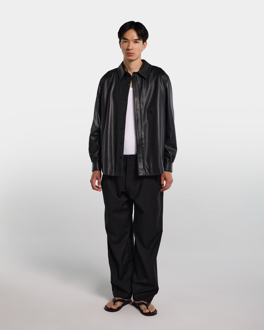 Camicia relaxed fit in pelle nera